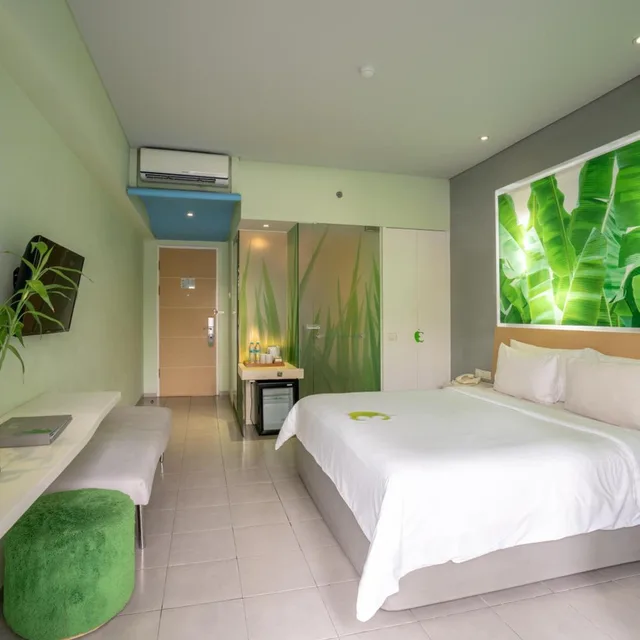 Eden, King Bed، Eden Hotel Kuta Bali 1/8