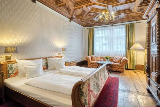 غرفة كلاسيكية بسرير مزدوج في الملحق، Eisenhut Hotel 1/10