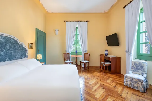 Junior Suite, Villa, Queen Bed, Partial Lake View، Boutique Hotel Villa Sostaga 1/6