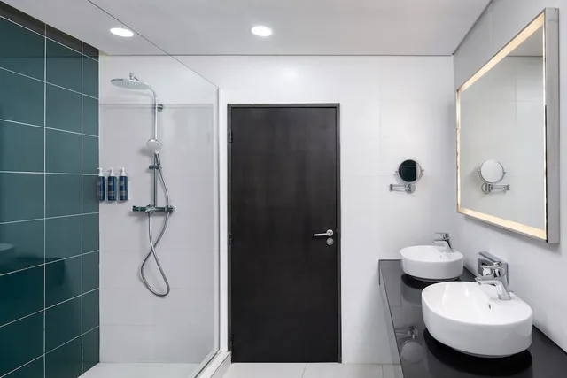 جناح جونيور تنفيذي بسرير كينج مع دخول الصالة، Four Points by Sheraton Lagos 9/10