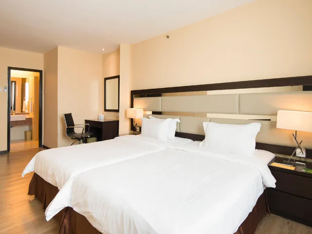 غرفة بسريرين كوين بـ4 غرف نوم، Ixora Hotel Penang 1/2