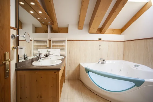 جناح بسرير مزدوج مع أريكة، Hotel Chalet all Imperatore 3/3