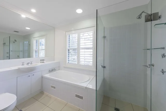 Two Bedroom Premier Villa، Avani Cypress Lakes Resort 4/6