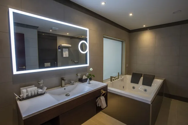 جناح جونيور بسرير كينج مع أريكة، فندق فيلار إن(Velar Inn Hotel) 4/5