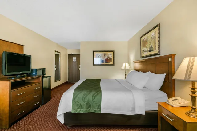 غرفة قياسية بسرير كينج، Quality Inn near Monument Health Rapid City Hospital 1/8
