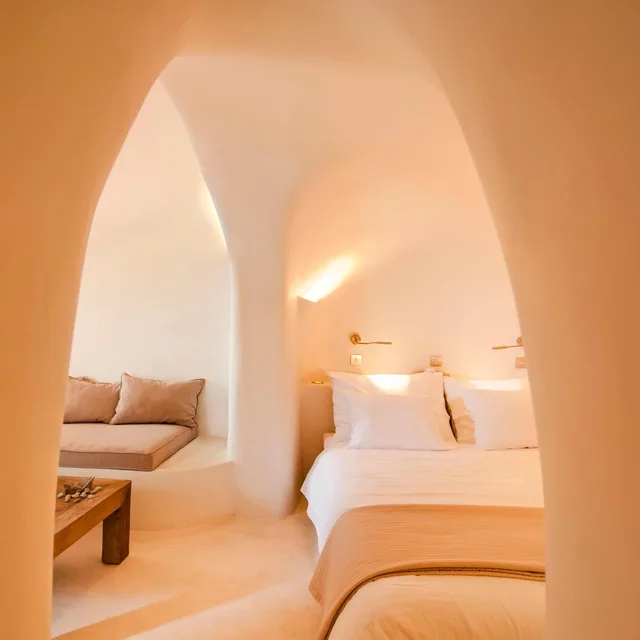 Kapari Up, Panoramic, Caldera View, Outdoor Jetted Tub، Kapari Natural Resort 1/1