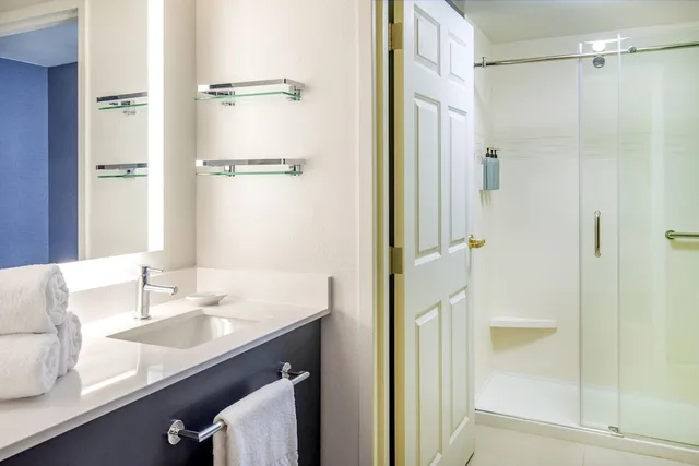 استوديو بسرير كوين مع أريكة، Residence Inn Norfolk Airport 1/3