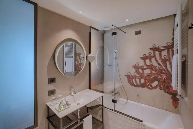 غرفة سوبيريور بسرير مزدوج أو سريرين منفصلين بإطلالة على المتنزه، Nh Collection Venezia Murano Villa 8/8
