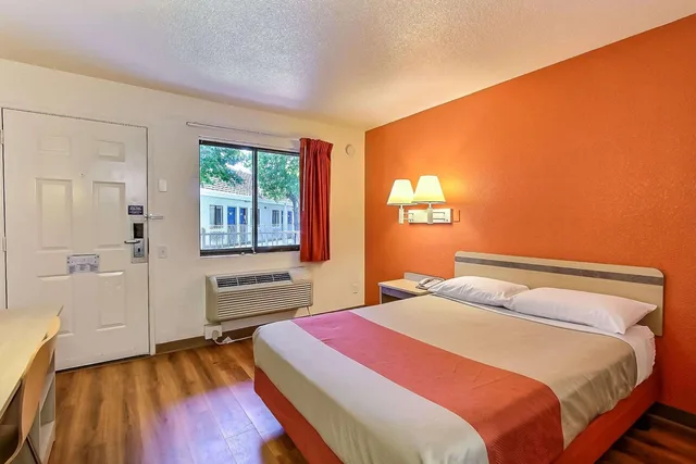 غرفة بسرير كوين لذوي الإعاقة، Motel6 Fremont, CA – North 5/10