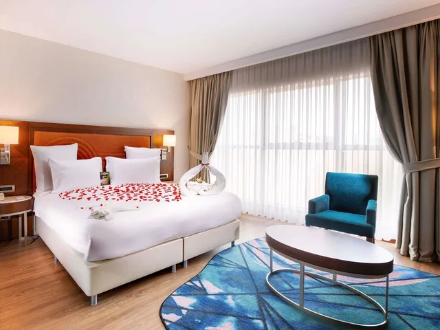 غرفة ديلوكس بسرير مزدوج مع أريكة، Mercure Istanbul Bakirkoy Hotel 2/10