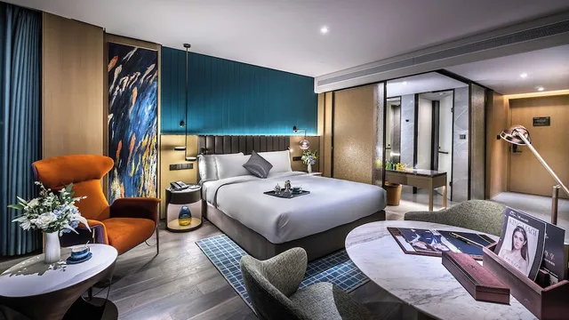 Room, King Bed, River View, Canton Tower، Elegant Hotel (Zhujiang New Town Canton Tower) 3/4