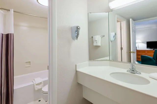 غرفة ديلوكس بسريرين مزدوجين، La Quinta Inn Farmington 7/8