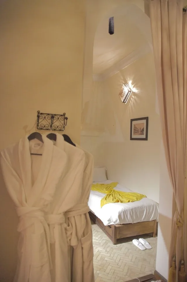 جناح عائلي بسرير كينج وسرير فردي بحمام خاص، Riad Dar Sohane 1/6