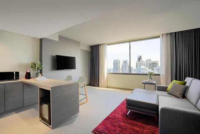 Suite, King Bed, with View, Sofa, HYATT PLACE BANGKOK SUKHUMVIT 2/3