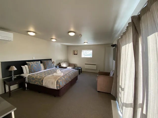 جناح تنفيذي بغرفة نوم واحدة بحوض جاكوزي، Delago Motel 5/10