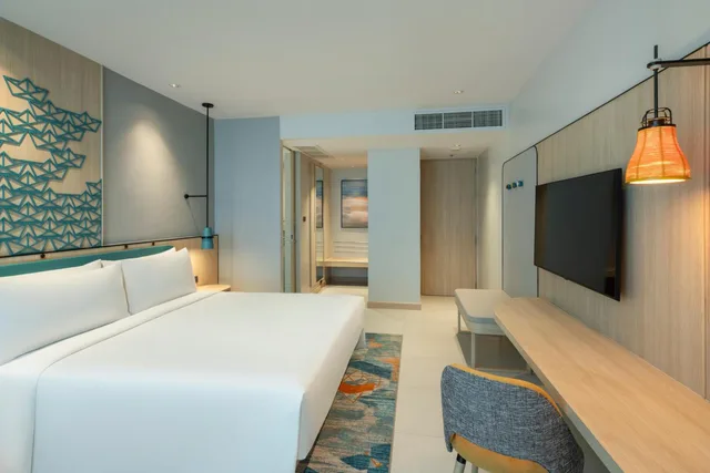 Standard, King Bed, Ocean View, Bay Tower، Holiday Inn Pattaya Hotel 3/7