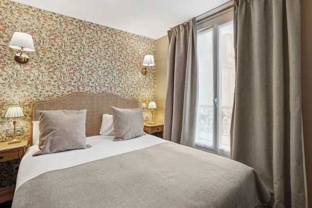 غرفة مفردة، Hotel De Sevres 4/5