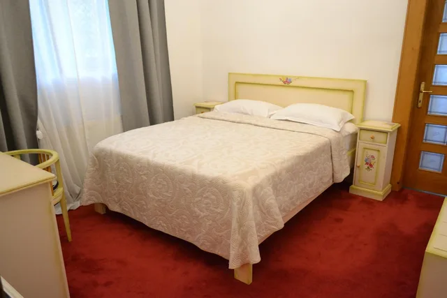 Star, Standard, Single, No Elevator, High Floor، Hotel Casa Cranta 4/10