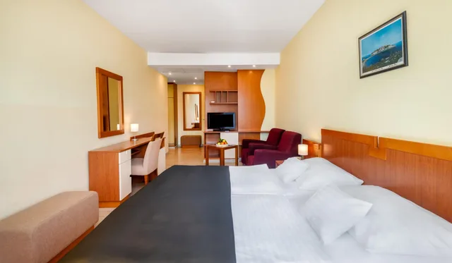 غرفة ثلاثية، Hunguest Hotel Sun Resort 5/10