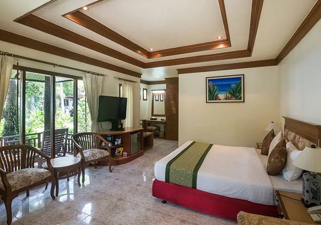 غرفة قياسية بسرير كينج، Sand Sea Resort Railay Beach 2/5
