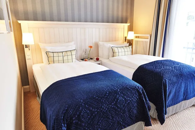 Executive, Suite, Double and Twin Beds, Steigenberger Grandhotel And Spa Heringsdorf 2/3