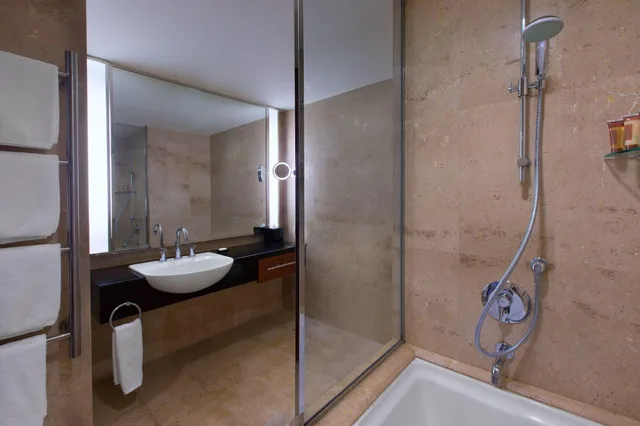 Premium, Deluxe, Double or Twin Bed, Royal Orchid Sheraton Riverside Hotel Bangkok 4/4