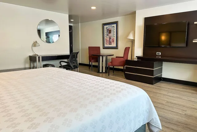 جناح بريميوم جونيور بسرير كينج، Wyndham Garden Quito 9/10
