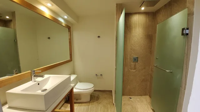 غرفة سوبيريور بسرير كينج مع أريكة في الطابق الأرضي، Hotel Secreto 2/2