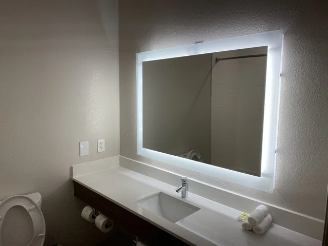 غرفة قياسية بسرير فردي، Holiday Inn Express Hotel And Suites Galveston West Seawall 4/5