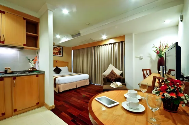 استوديو سوبيريور بسرير مزدوج بشرفة، Admiral Suites Bangkok 3/3