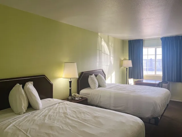 غرفة ديلوكس بسريرين كوين للمدخنين، Motel6 Tulia, TX 2/7