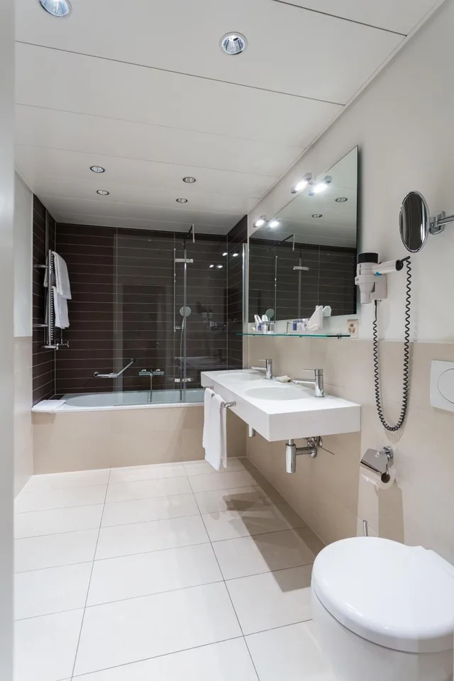 جناح جونيور بسرير كينج بشرفة، HOTEL EULER 3/6