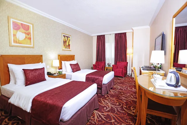 غرفة بسريرين منفصلين، GENEVA HOTEL 1/1