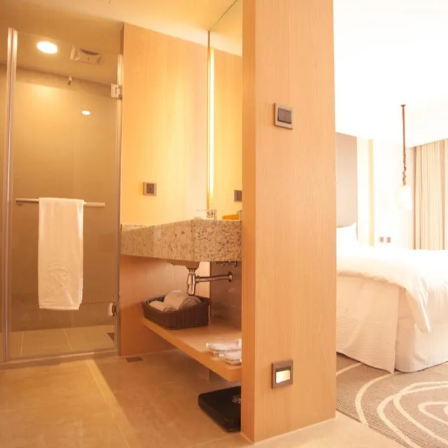غرفة قياسية بسرير مزدوج، Inn By The Village 4/5
