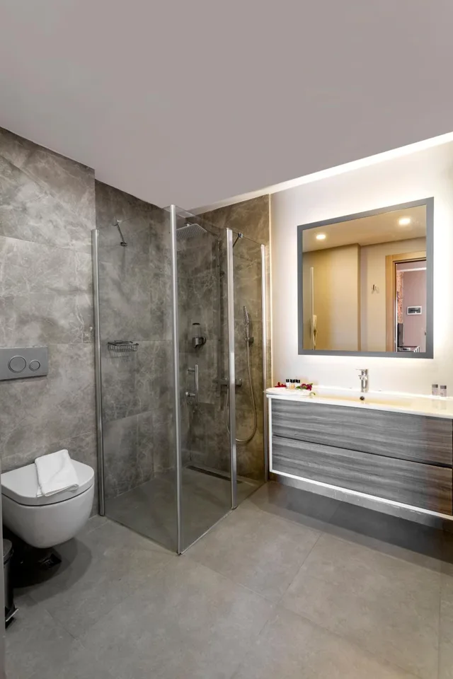 جناح جونيور، Vega Aparts & Residences 3/3