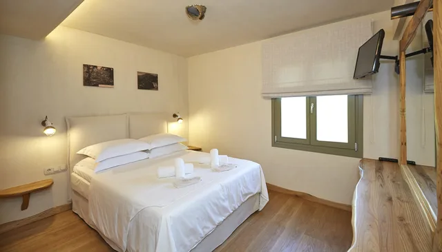 3 Bedrooms, Luxury, Villa, 3 Queen Beds, Partial Sea View, Pool Side، Sunrise Pelion Villas Tsagkarada 1/4