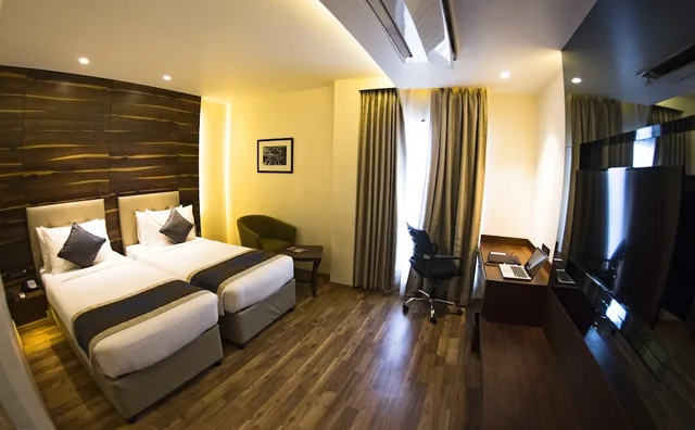غرفة بريميوم بسرير مزدوج، Hotel Connaught Royale 4/10