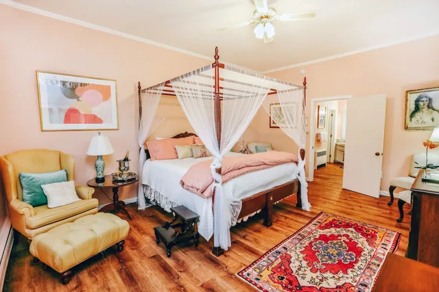 Family, Suite, Villa, King Bed, Trundle Bed, Mountain View, Pet Friendly، Wilburton Inn 1/3