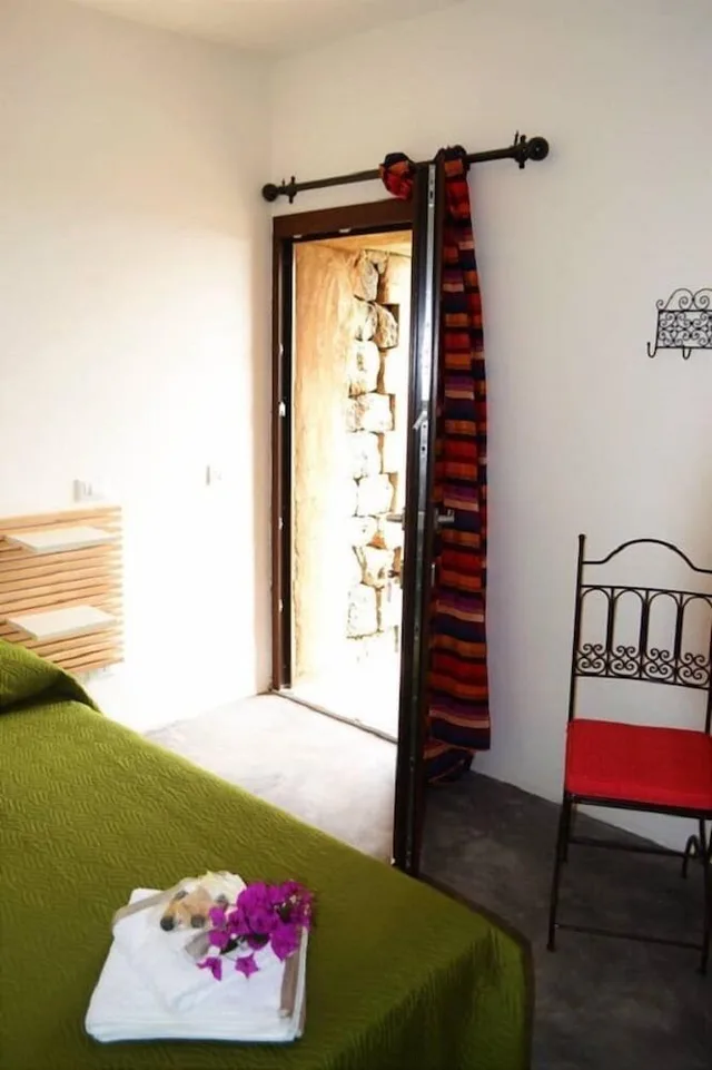 غرفة ثلاثية بسرير كوين وسرير فردي، Horizon Pantelleria 1/3