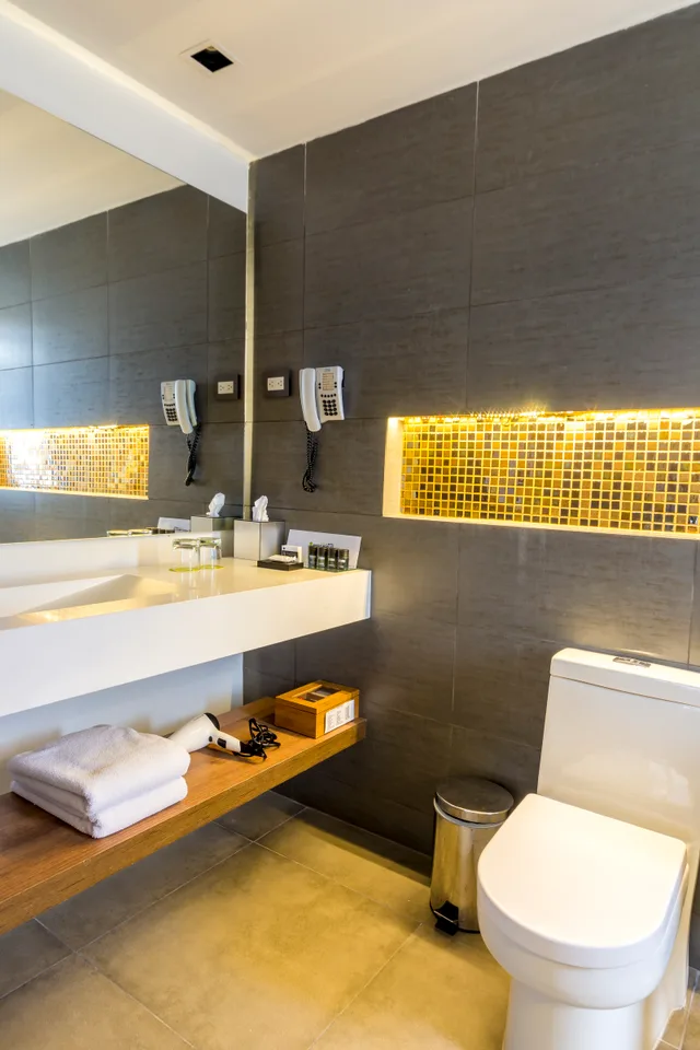 Standard, Double Bed, GHL Hotel Porton Medellin 5/6