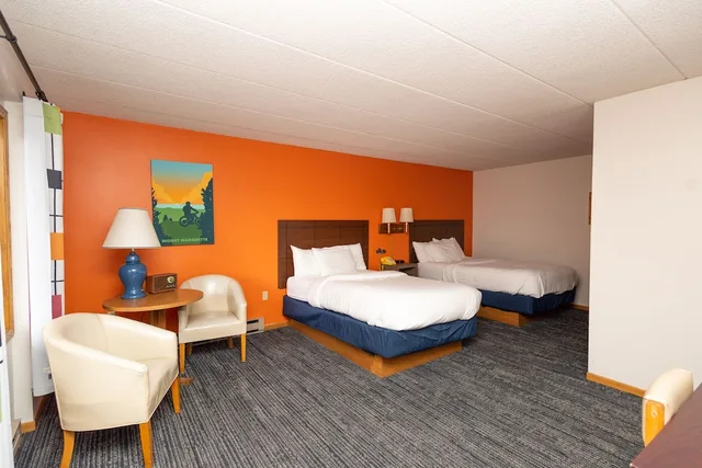 غرفة سيغنتشر بسريرين مزدوجين، Cedar Motor Inn 1/3