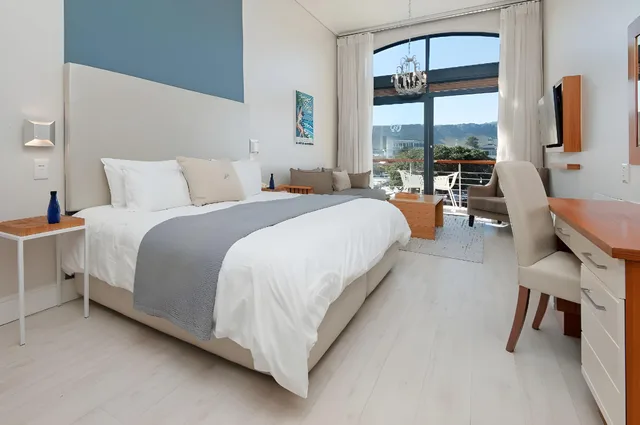 Sky, Studio, King Bed, Sea View، Harbour House Hotel 1/1