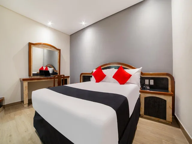 Superior, Hotel Monarca 10/10