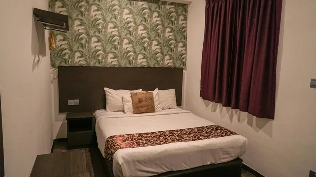 غرفة قياسية بسرير مزدوج، Highlanders Hotel 1/10