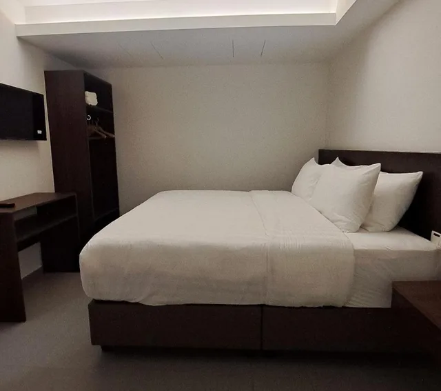غرفة ديلوكس بسرير كينج، Hotel Al Abraar 8/9