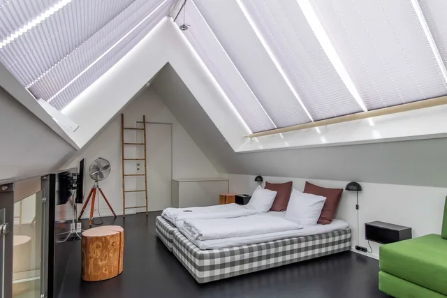 3 Bedrooms, Penthouse, 3 Double Beds, Partial Lake View, Sofa, Balcony، Kolding Hotel Apartments 2/8