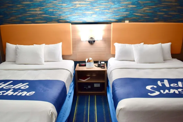 غرفة بسريرين مزدوجين، Days Inn by Wyndham Wayne 2/2