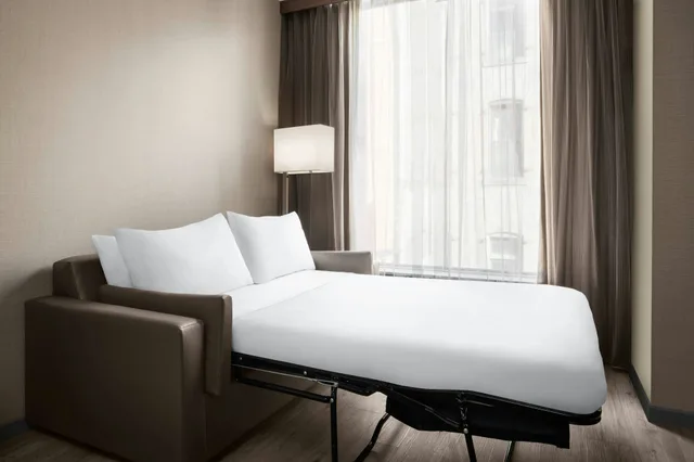 Room, King Bed, AC Hotel Pittsburgh Downtown 2/3