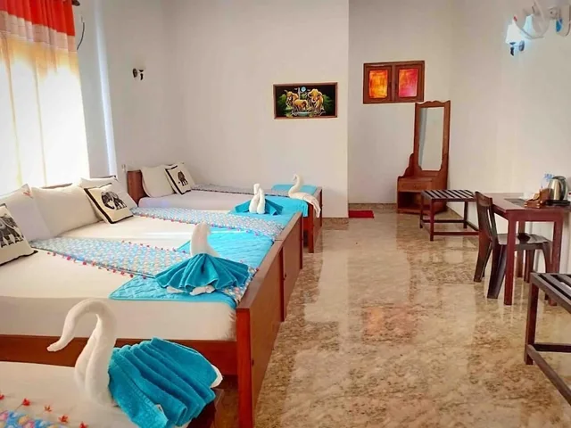 غرفة عائلية بسرير كوين وسريرين مزدوجين، Hungry Lion Resort 4/10