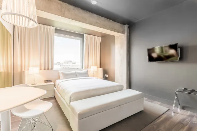 Pop, Standard, Queen Bed، Hotel Zero 1 6/10